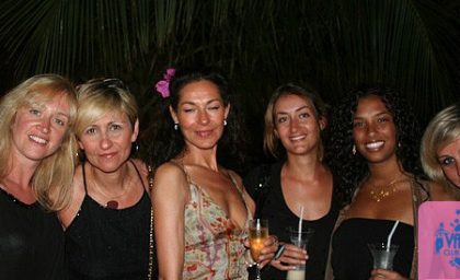 Femmes d'hier et d'aujourd'hui du Variétés Club de France