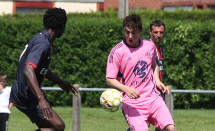 Match contre les anciens du P.S.G.