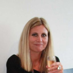 Femmes d'hier et d'aujourd'hui du Variétés Club de France